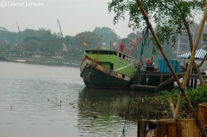 jalenejanuze_Malaysia101806_0013w